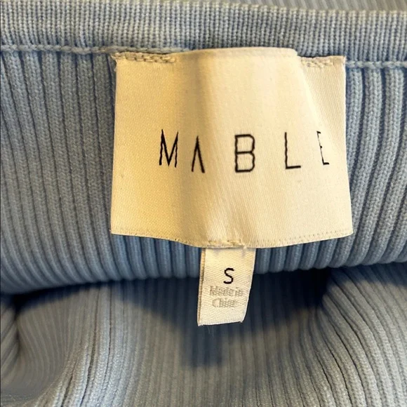 Elegant Blue Sleeveless Dress by MABLE. Great strap detail in back and a slit - Picture 6 of 7